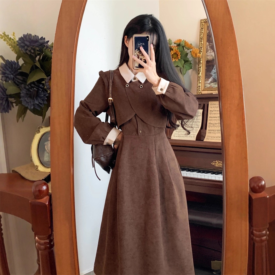 赫本风秋冬新款假两件法式长袖连衣裙遮肉收腰过膝感中长裙女