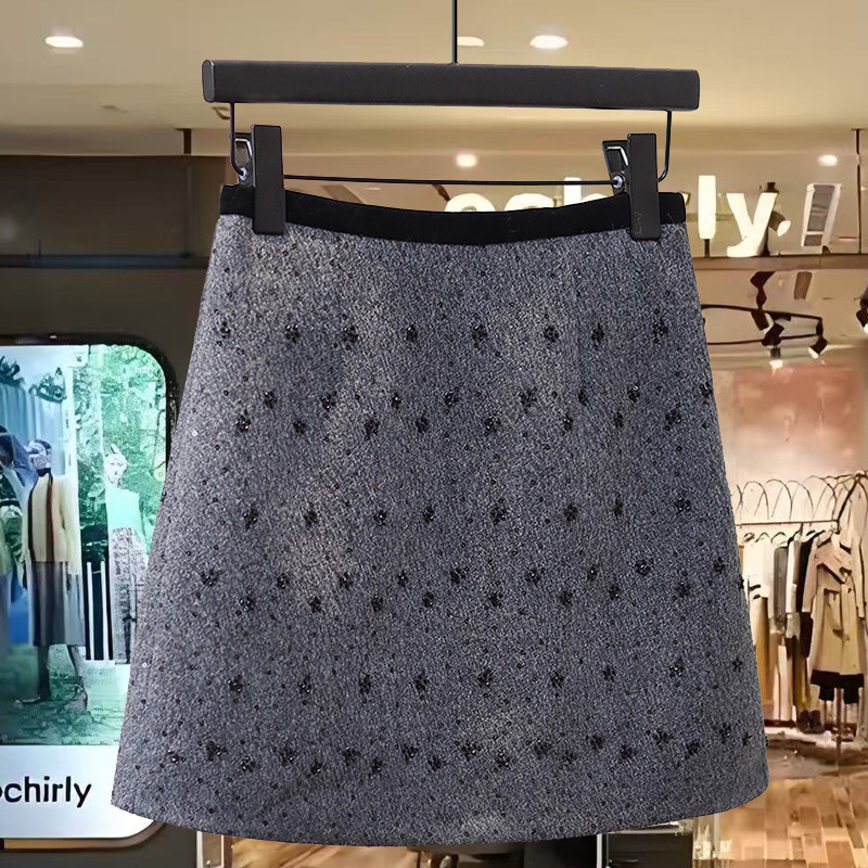 isprin小香风钉珠亮片半身裙女冬2025高腰高端a字包臀羊毛呢短裙
