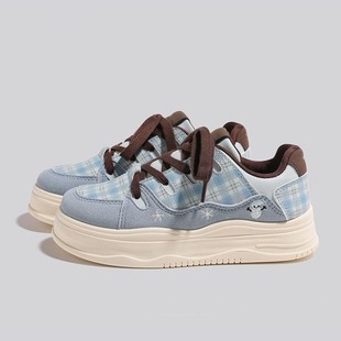 女童鞋子女款低帮休闲板鞋2026新款春季大童女生青少年运动鞋软底