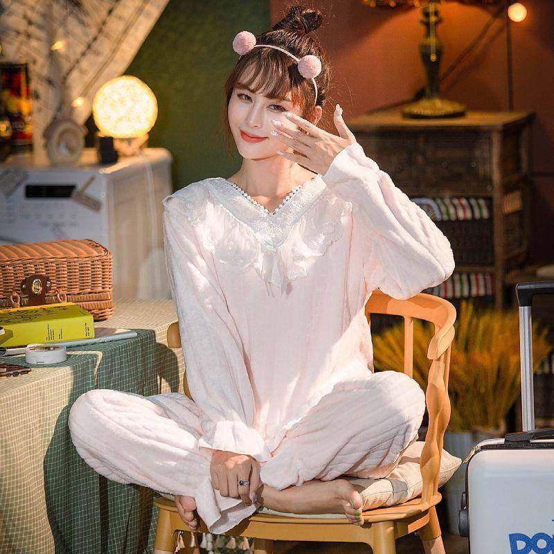 法兰绒睡衣女秋冬季甜美公主风花边长袖套装加厚保暖家居服可外穿,女士内衣/男士内衣/家居服,睡袍/浴袍,淘宝优惠券,粉丝福利购,淘宝优惠卷