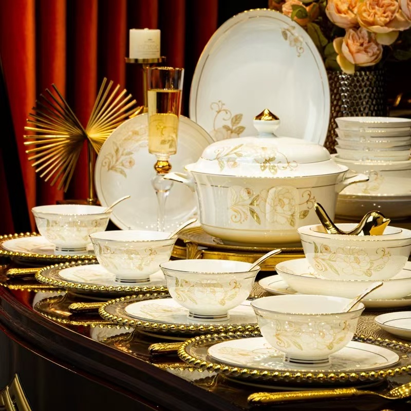 玉盘承露骨瓷碗碟套装家用送礼