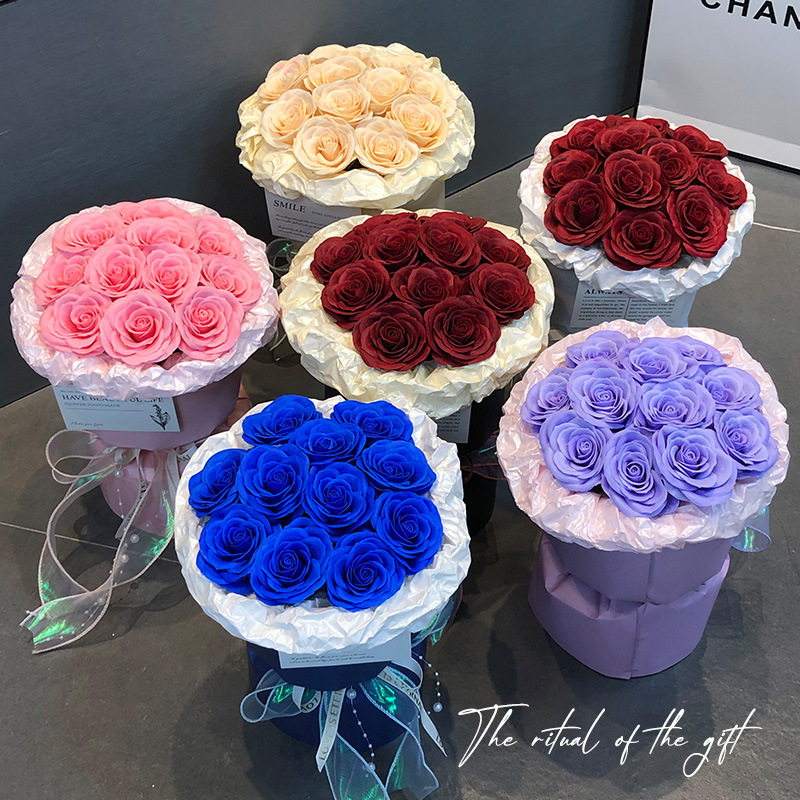 七夕情人节高级感小香风玫瑰花束送女生女朋友浪漫且实用生日礼物