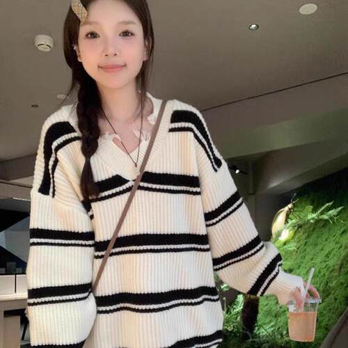 爆款慵懒风别致流苏针织衫上衣女秋冬新款宽松条纹V领套头毛衣女
