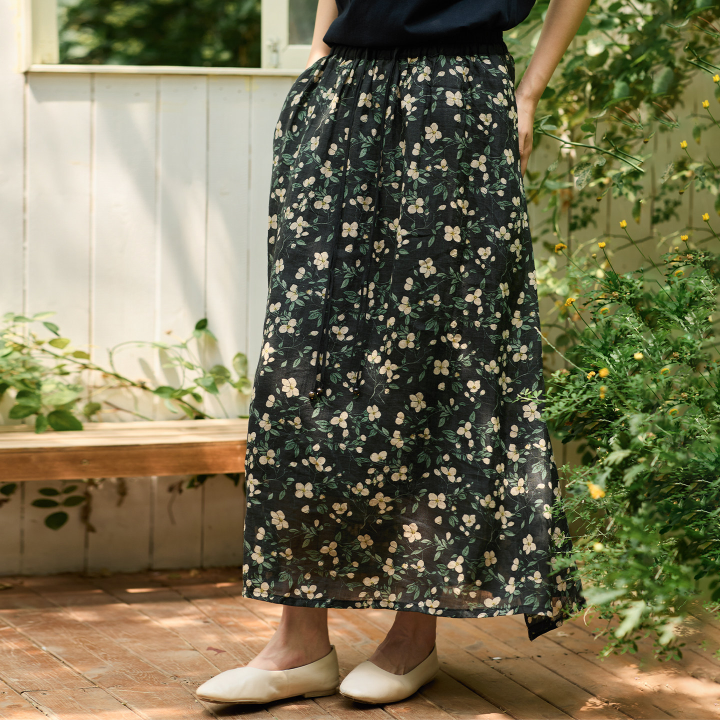 无色无味夏季新款裙子复古苎麻印花半身裙女松紧腰碎花百搭A字裙