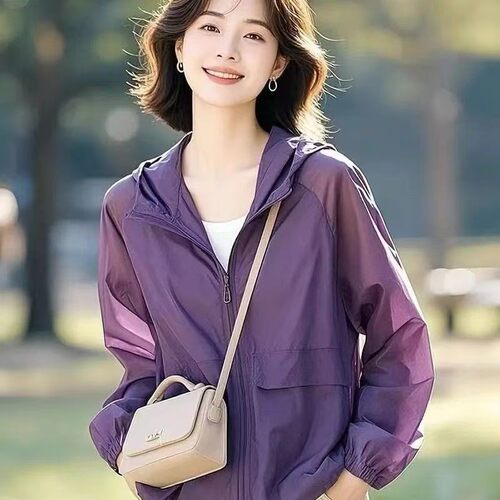 诗怡美服饰2026宽松大码休闲防晒衣女薄款速干外套连帽轻薄防晒服