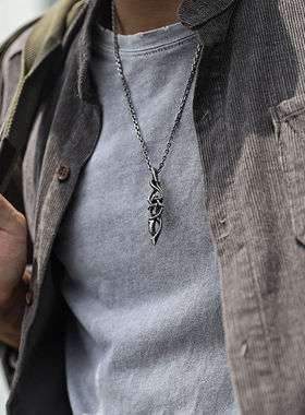 新款复古风钛钢六芒星吊坠项链