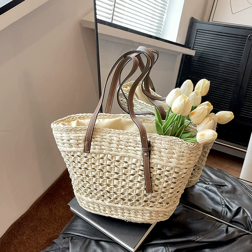 Соломенная вместительная и большая пляжная плетеная сумка через плечо