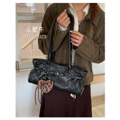 美式 小众腋下包包女2025新款 潮小众黑色单肩包大容量高级感手提包