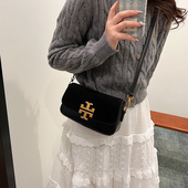 高级感小众设计小包包女2024秋冬新款 潮百搭单肩斜挎包腋下小方包