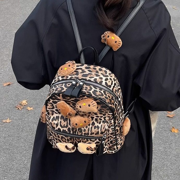 甜美淑女哈喽kitty猫双肩包包女大学生小众书包通勤撞色旅行背包,箱包皮具/热销女包/男包,双肩背包,淘宝优惠券,粉丝福利购,淘宝优惠卷