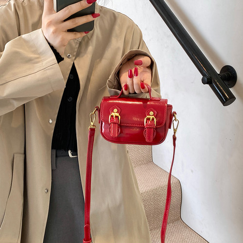 耳机包斜挎口红包迷你小方包