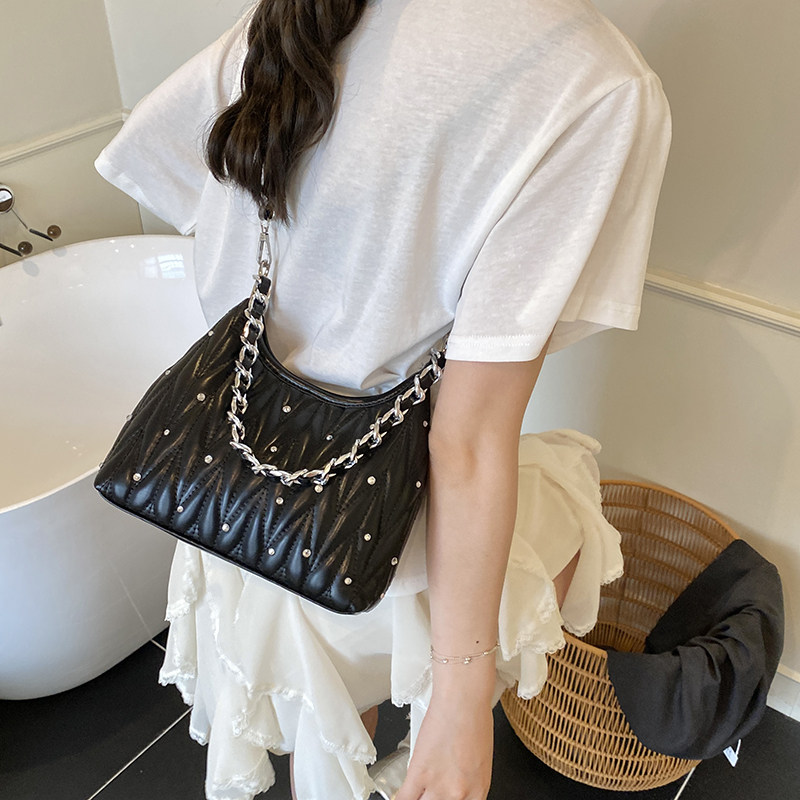 超火机车包包女复古小众褶皱小方包手机包大容量手提单肩斜挎包,箱包皮具/热销女包/男包,腋下包,淘宝优惠券,粉丝福利购,淘宝优惠卷