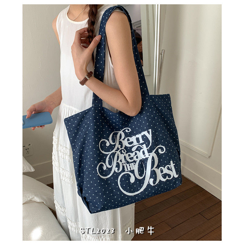 ins网红美式学院风帆布托特包包女2026新款大容量休闲单肩腋下包