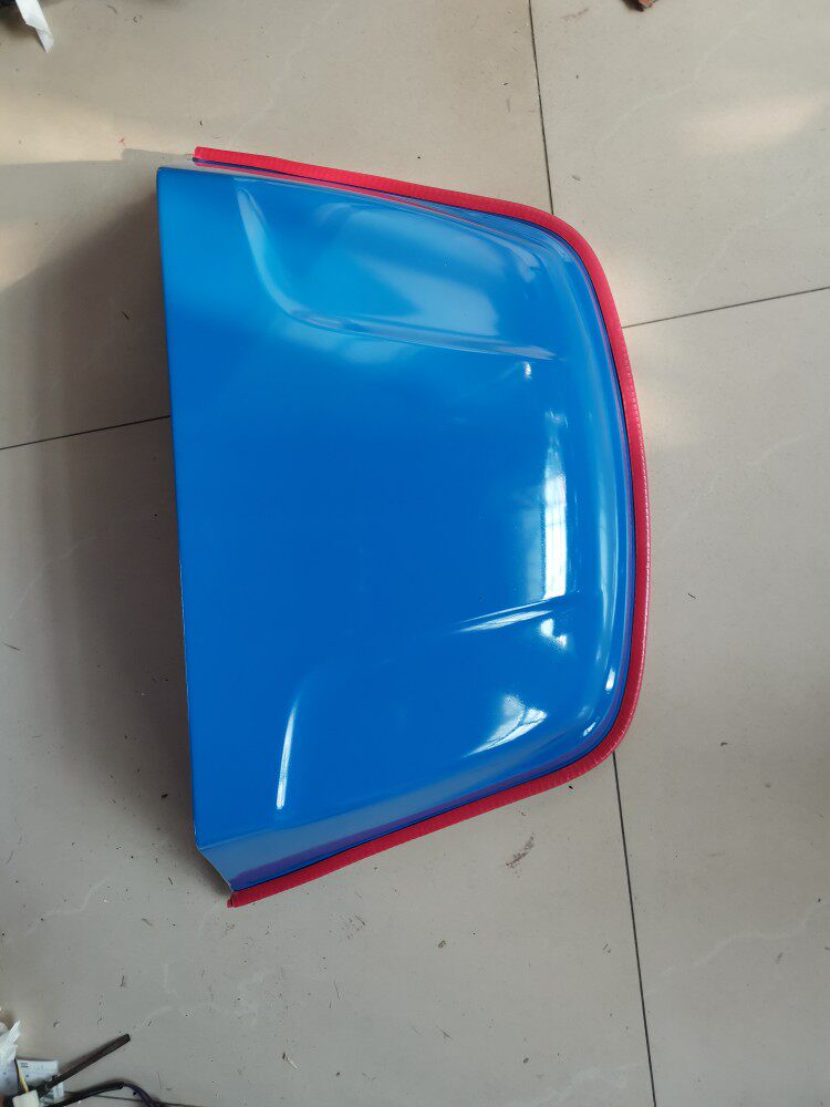 五征三轮车奥翔1300 奥翔1380前挡泥板 前盖前泥瓦奥翔1200