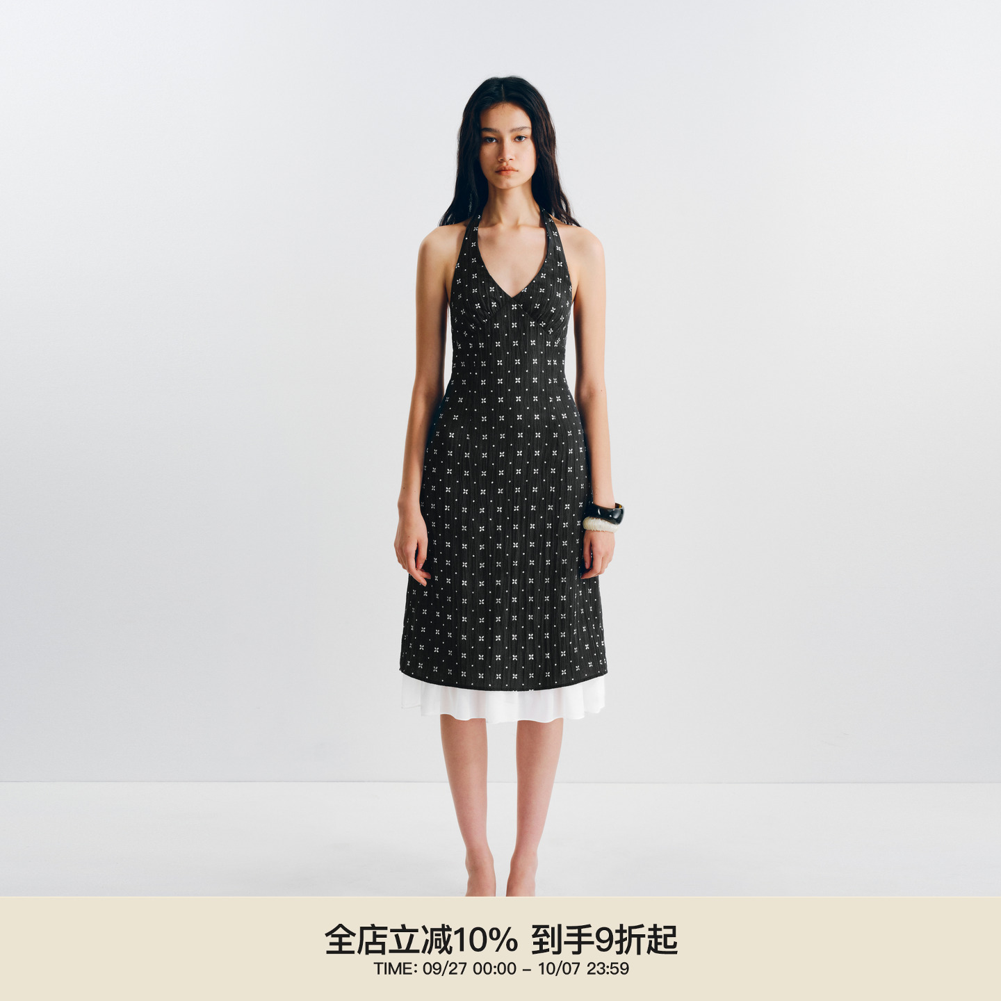 PUKI 原创天丝V领提花拼接假两件撞色挂脖掐腰显瘦度假风连衣长裙