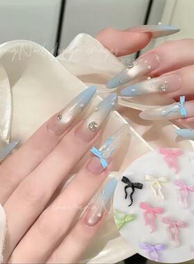 软雕丝带蝴蝶结 美甲店专用穿戴甲饰品硅胶软领结指甲马卡龙装饰