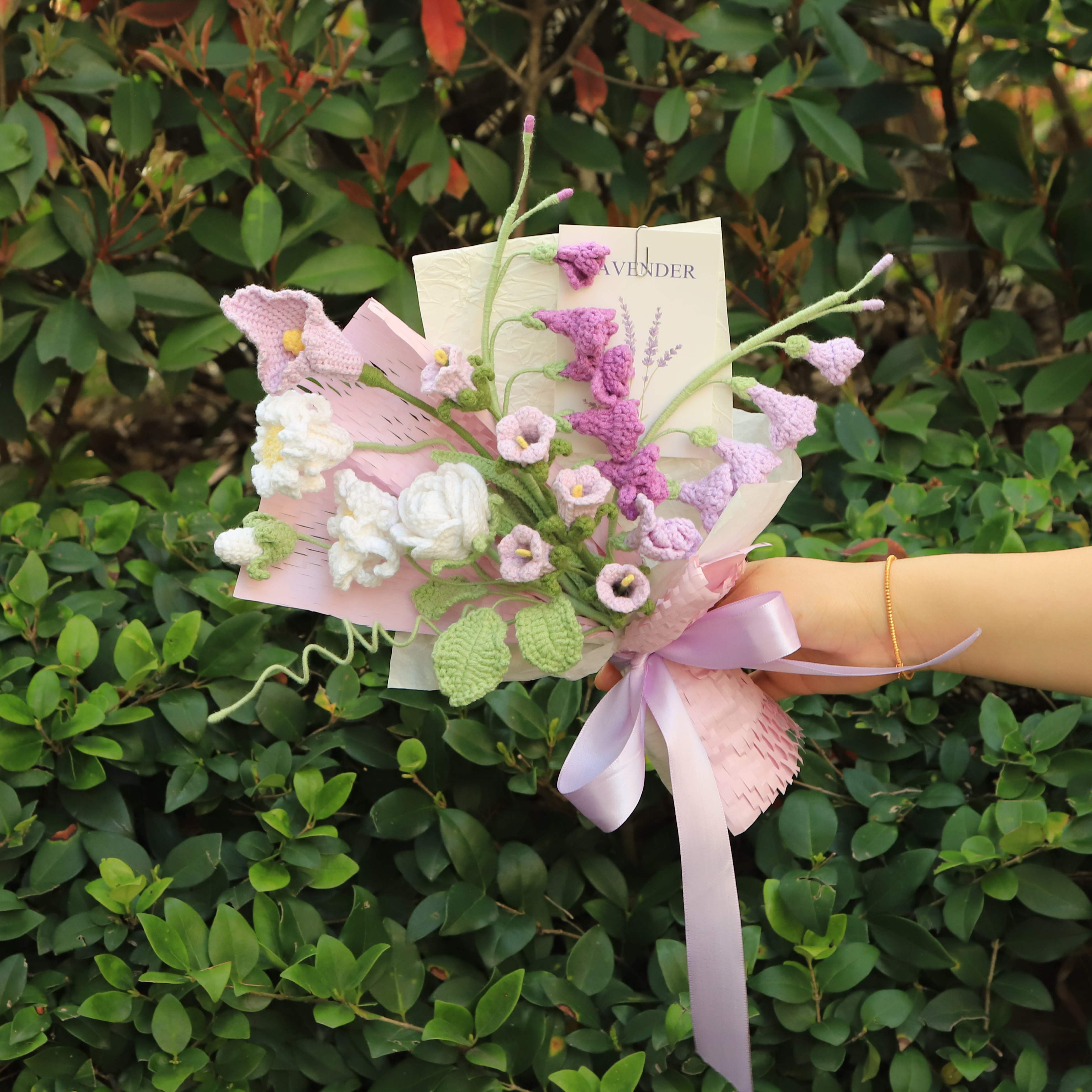 成品手工毛线花束仿真玫瑰花束