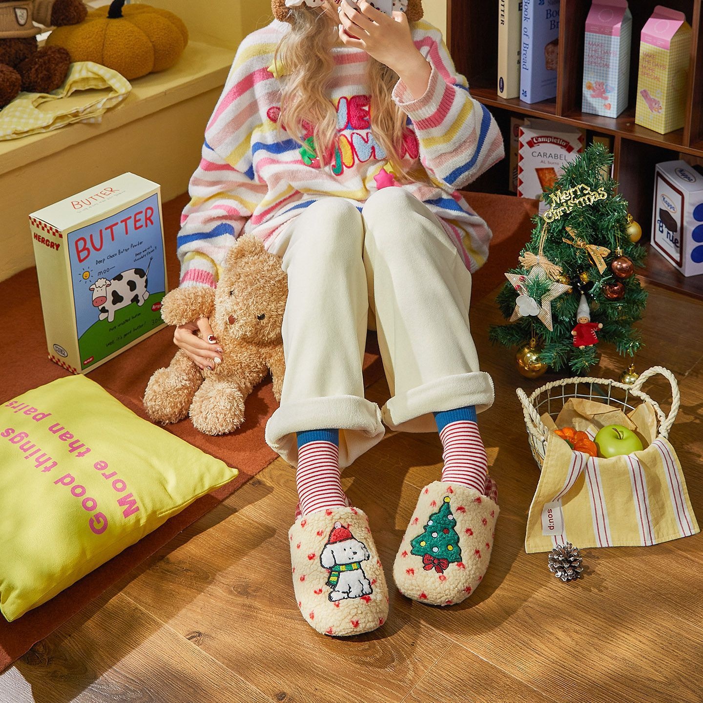 卡通可爱狗狗萌趣圣诞树厚保暖毛绒冬款新款情侣款男女包头棉拖鞋