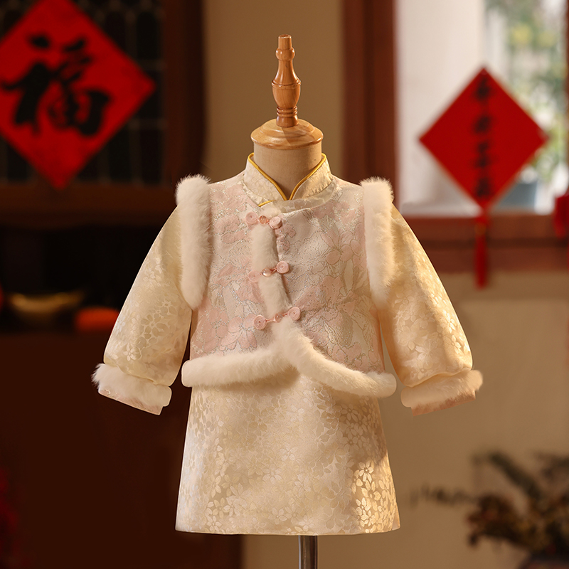 卓越江南女童拜年服新中式冬季