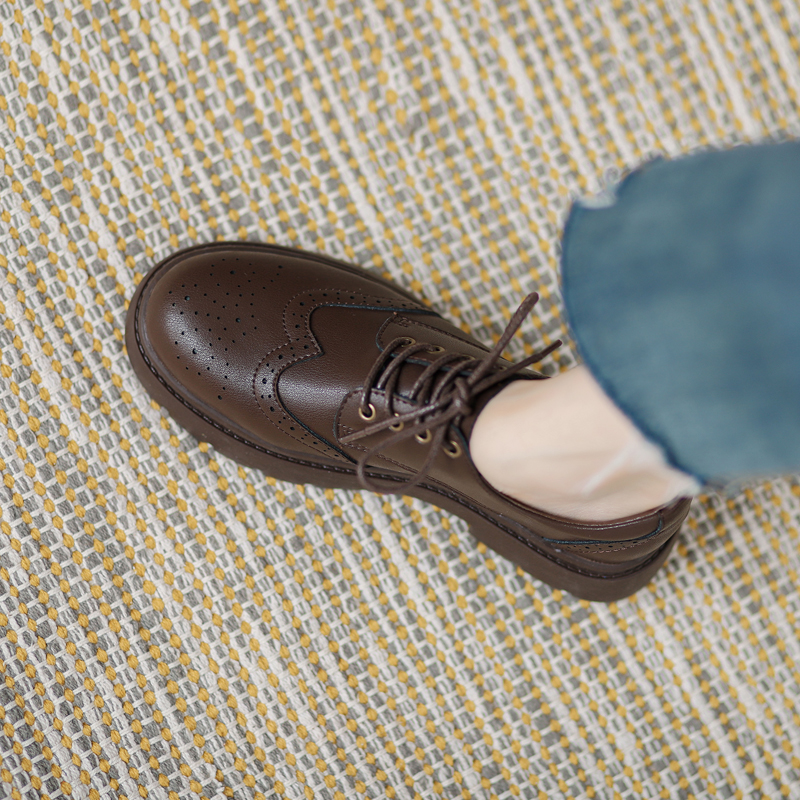 潮牌真皮布洛克小皮鞋女2025新款春季英伦JK单鞋系带平底覆古鞋子