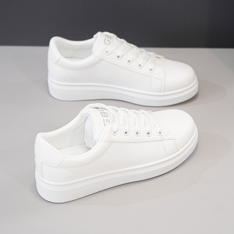 真皮平底小白鞋女2025年春季新款休闲百搭板鞋学生轻便软底跑步鞋