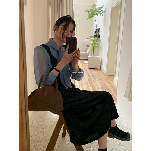 法式复古丝绒吊带连衣裙