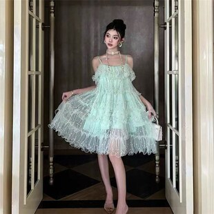 重工蕾丝层层蛋糕裙一字领连衣裙高定钉珠网纱蓬蓬豌豆公主吊带裙