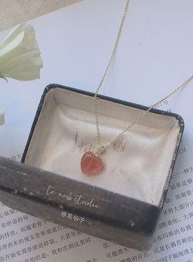 心之所向一往而深。天然草莓晶项链女气质高级感百搭锁骨链吊坠