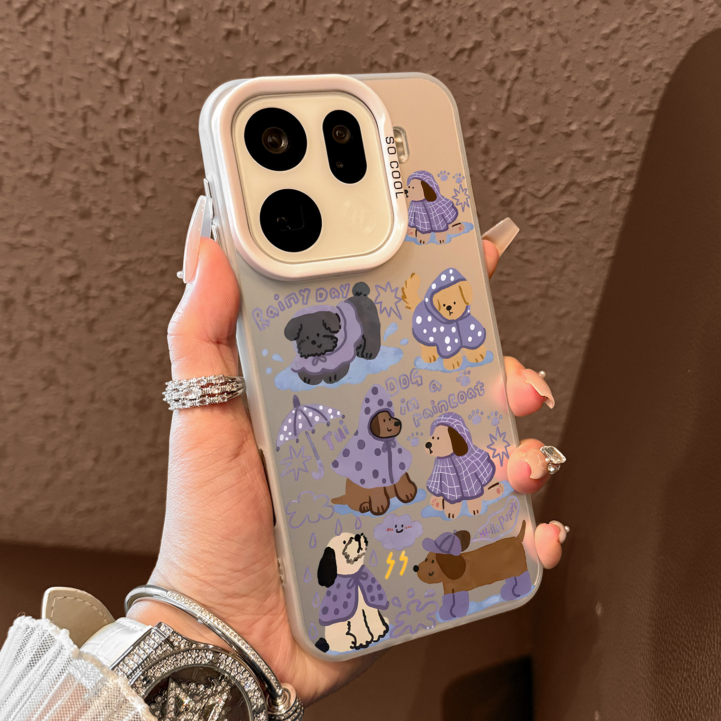 适用于oppo手机壳雨天狗狗