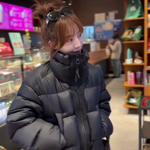 超百搭黑色短款羽绒服