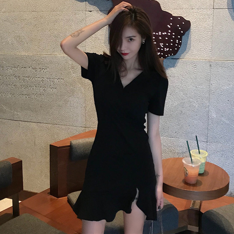 不规则连衣裙女装夏新款韩版女装修身V领短袖小黑裙高腰包臀裙子S