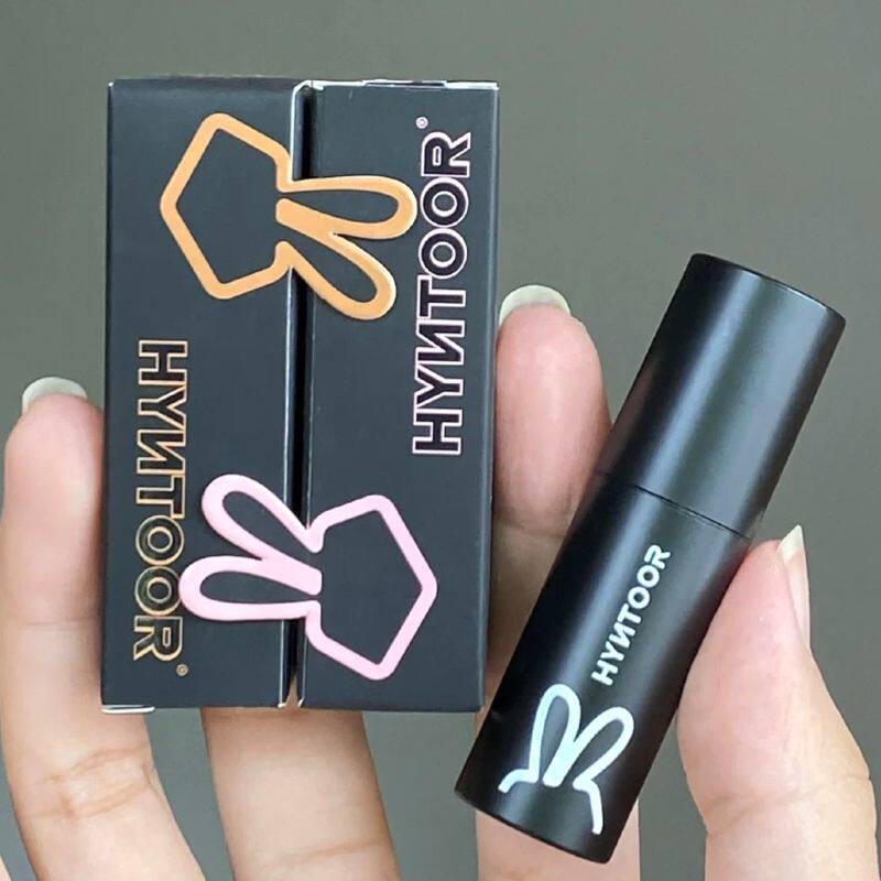 hyntoor黑兔奶雾唇泥唇釉01哑光丝绒雾面裸粉显白唇蜜小众口红