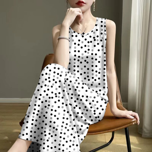 广州十三行高端爆款~减龄遮肚气质妈妈装背心吊带中长款连衣裙女