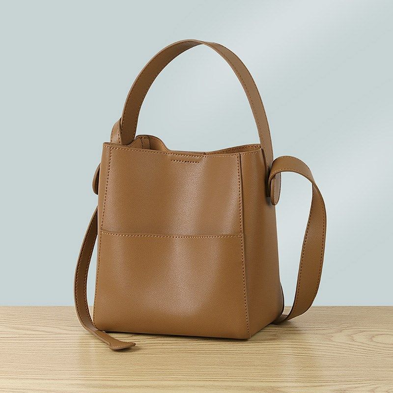 水桶包包女2024新款真皮大容量轻奢小众高级感单肩斜挎包通勤女包,箱包皮具/热销女包/男包,水桶包,淘宝优惠券,粉丝福利购,淘宝优惠卷