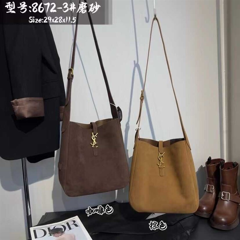 磨砂真皮水桶g包女包2024早秋新款休闲斜挎包简约大容量单肩包大