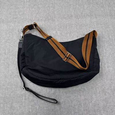 男士休闲轻便商务斜挎单肩胸包高科技面料panorama手袋防水男包