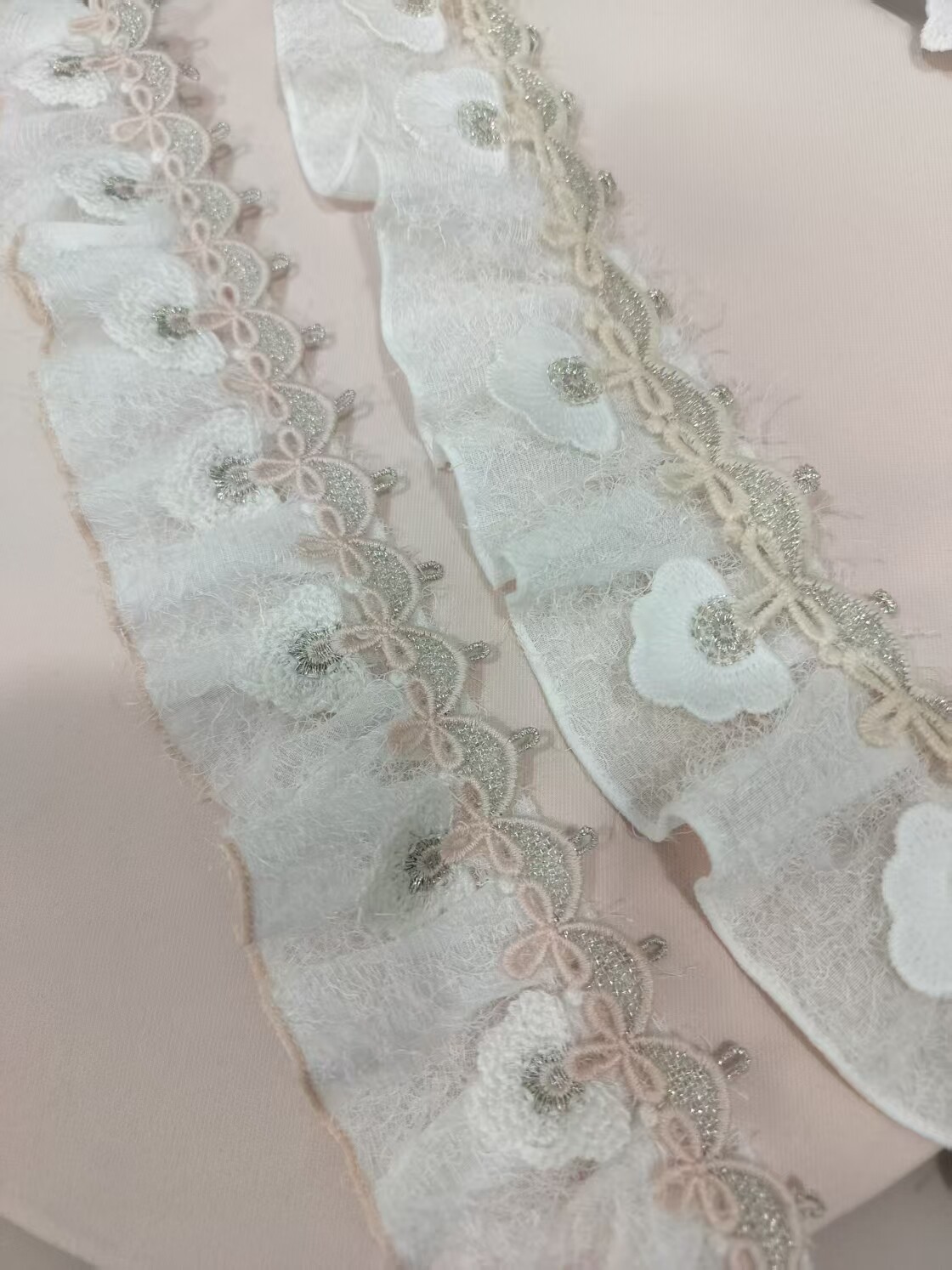 窗帘水溶花边仿羽毛蕾丝家纺装饰边裙子服装刺绣法式立边侧拼辅料