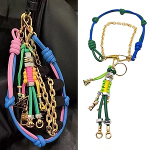 欧美新款小众设计感机器人挂件