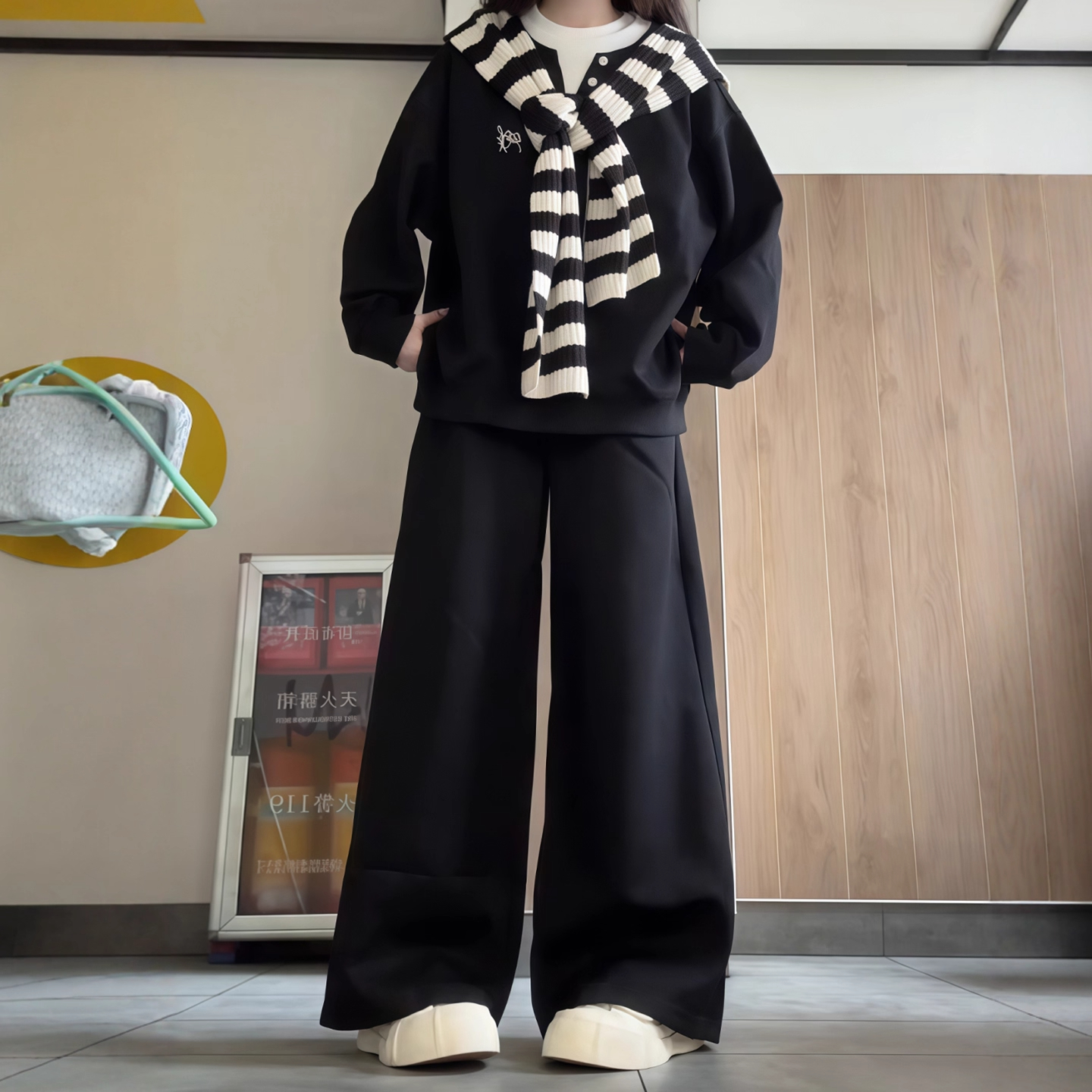 慵懒风套装条纹披肩撞色假两件卫衣女秋季拖地休闲裤运动裤两件套