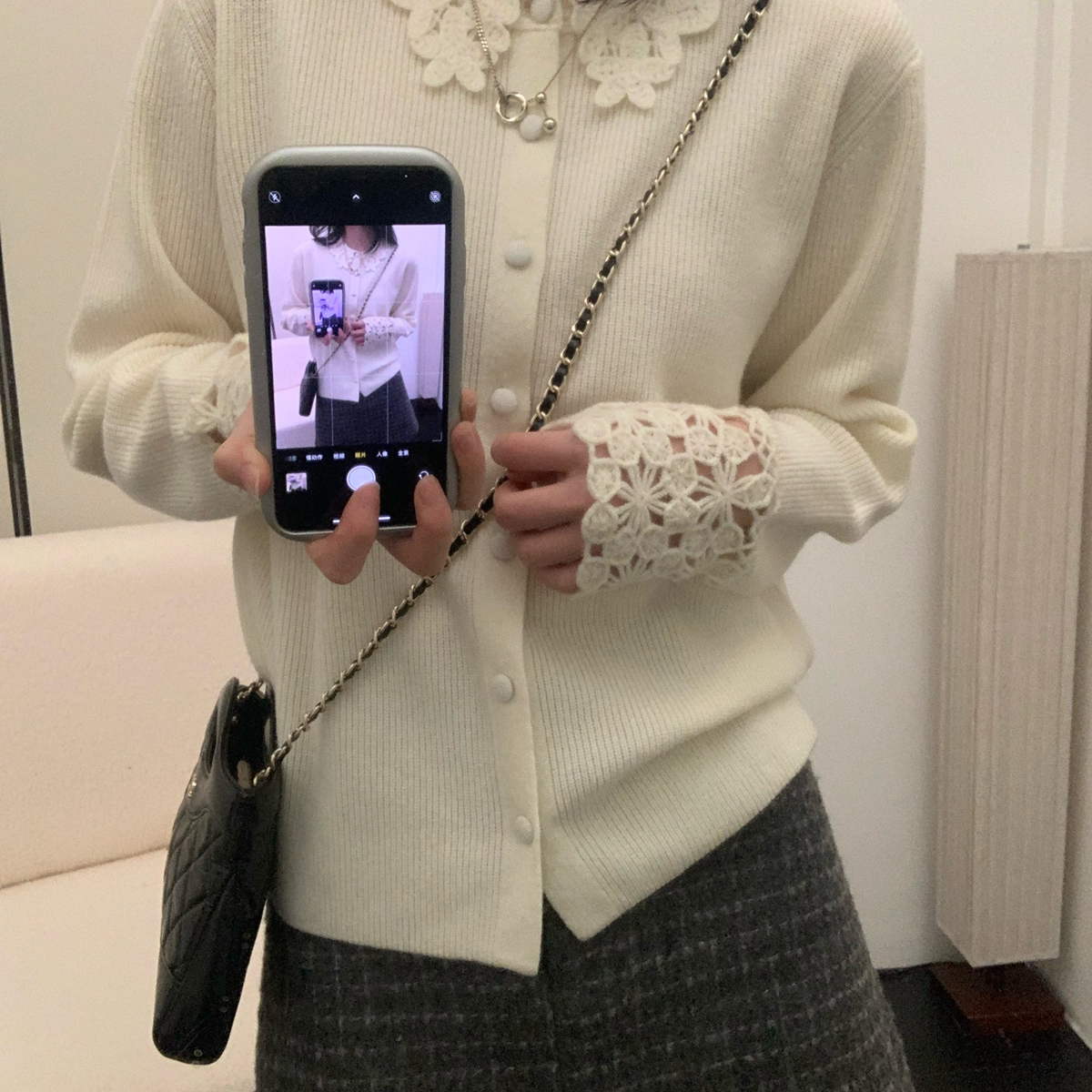 7-毛花边翻领打底衫镂空宽松针织开衫保暖毛衣（含100羊毛）88-92