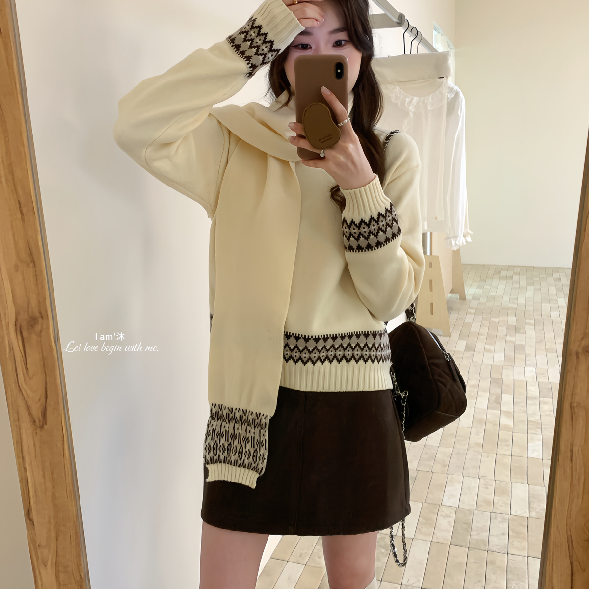 IAM沐-年款氛围感围巾+复古提花圆领拼色花纹加厚针织套装DL7710
