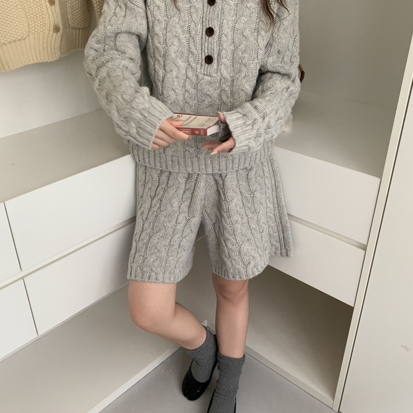 Hand made-冬上新麻花翻领套头宽松保暖毛衣（含100羊毛）25539