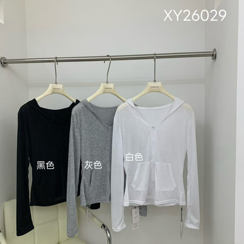 EVEN BETTER-计感显瘦修身长袖连帽T恤薄款防晒罩衫短外套XY26029