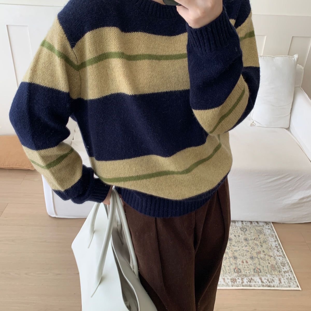 UTIS牧缇熊绒针织衫(含736绵羊毛)97其他特种动物毛XXF039