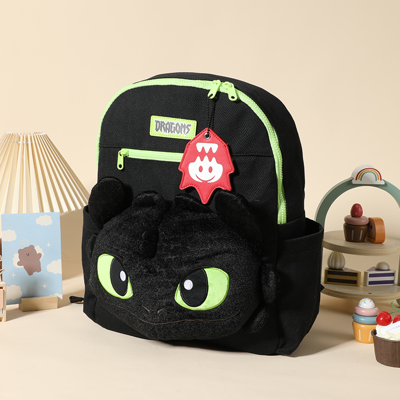 环球正版授权驯龙高手新款无牙仔双肩包毛绒夜煞大容量书包出行包