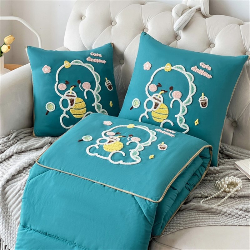 加厚抱枕被子两用毛巾绣汽车靠垫枕头G被办公室午休沙发折叠空调