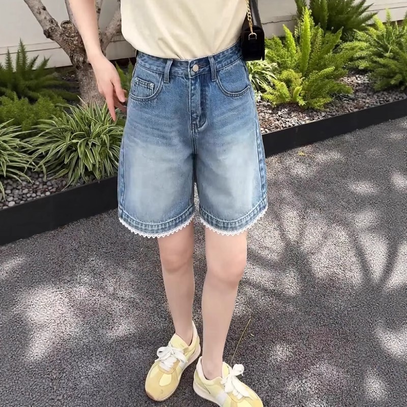 大码2025夏季高腰蕾丝拼接牛仔短裤女胖mm梨型身材遮胯显瘦五分裤