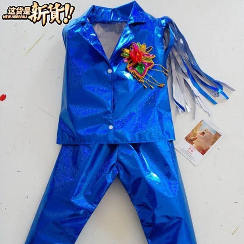 垃圾袋手工制作服装 走秀利16用废品儿童环保衣服时装秀男孩纸