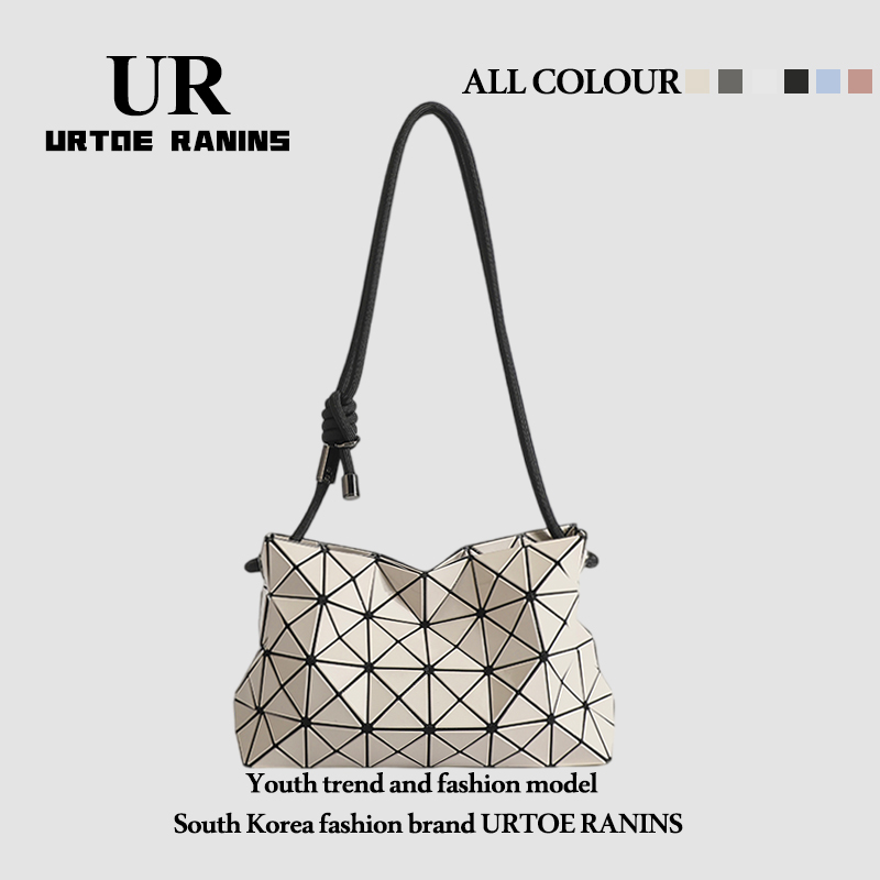 UR女包2025春夏新款潮几何菱格抽绳豆腐包百搭时尚单肩斜挎腋下包