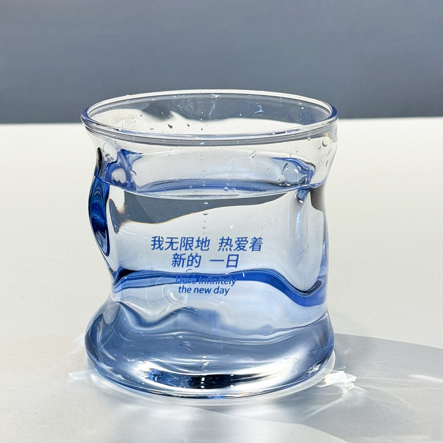 PoemsForYou海子诗歌联名款玻璃杯咖啡杯子水杯高硼硅生日礼物女 - 实物图